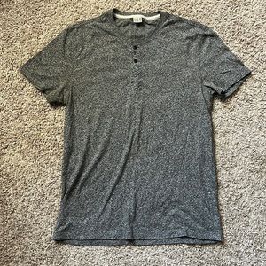 Club Monaco Men’s Gray Shirt